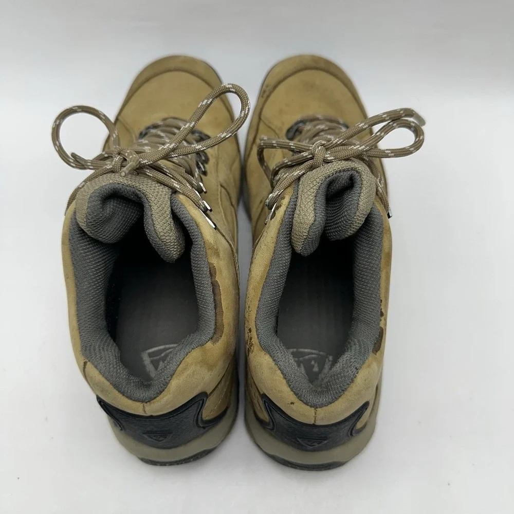 New Balance 977 Boots Womens Size 10 2E Brown Leather Gore-Tex Trail Hiking Shoe